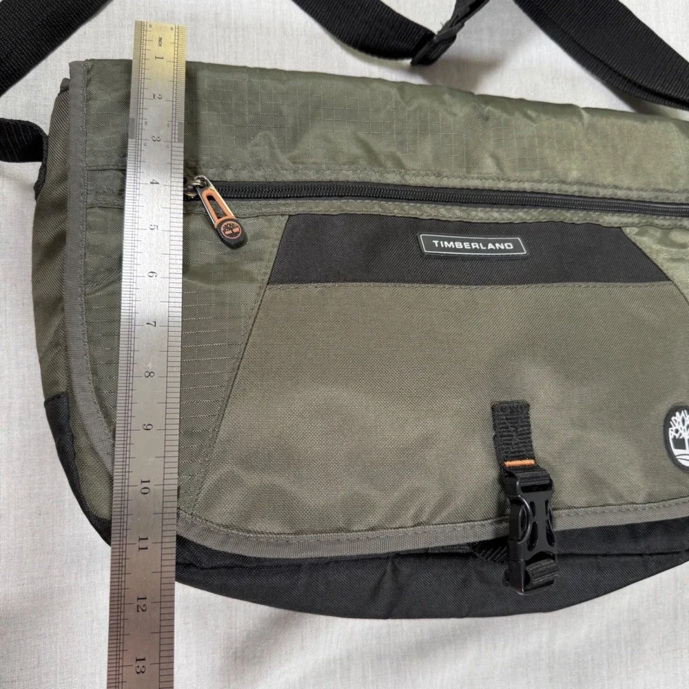 Timberland Messenger Bag Olive Green Black Ripstop Nylon Laptop Commuter Satchel
